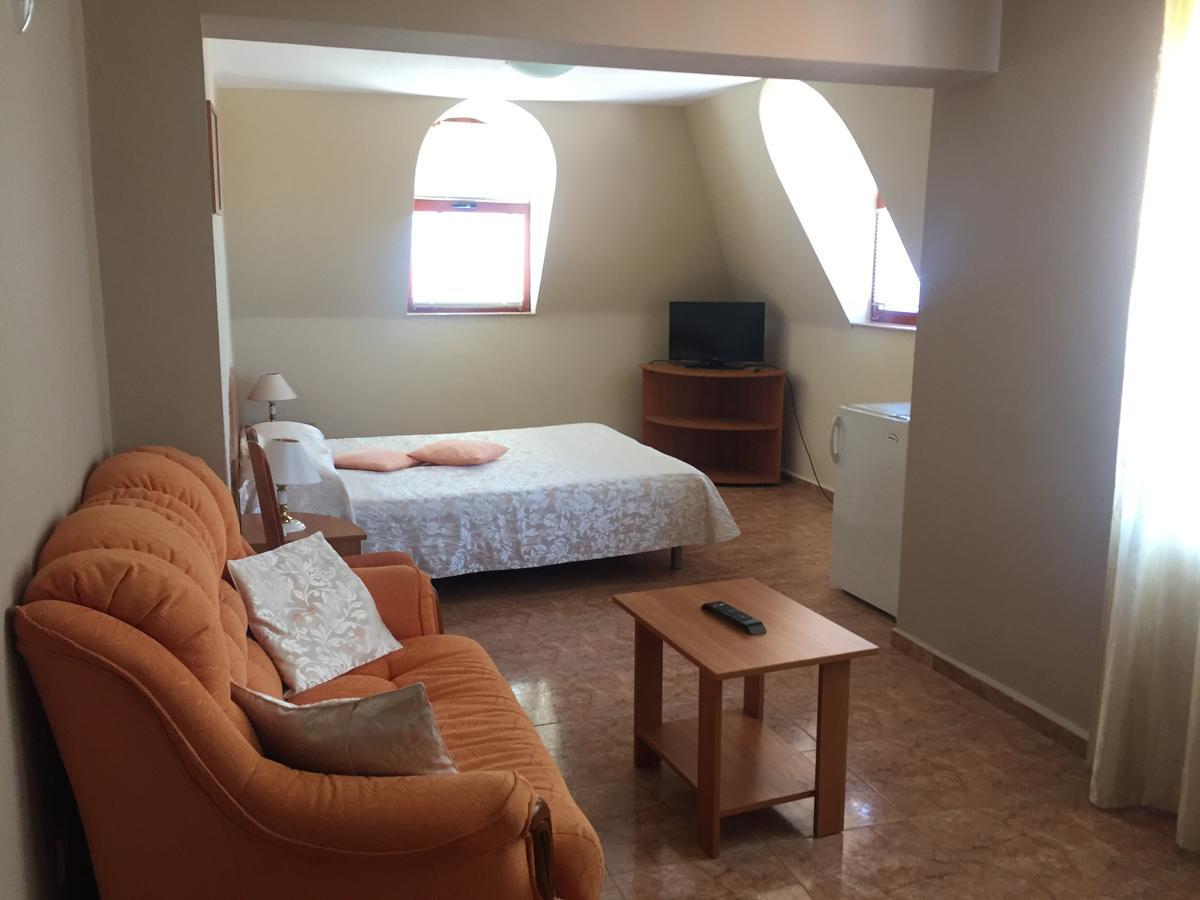 Family Hotel Selena Несебир Екстер'єр фото
